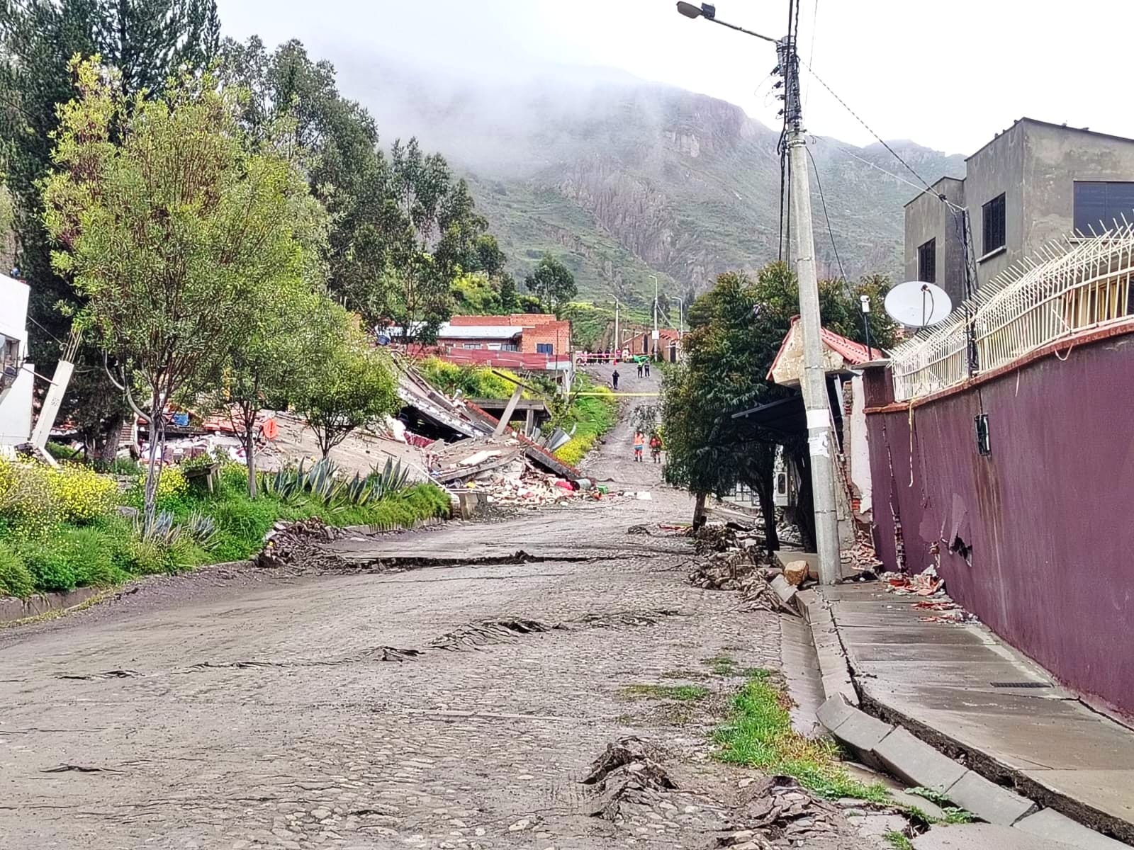 Las viviendas afectadas por el talud.