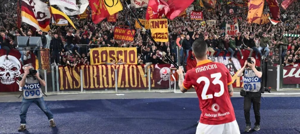 Mancini ante su afición en el derby romano