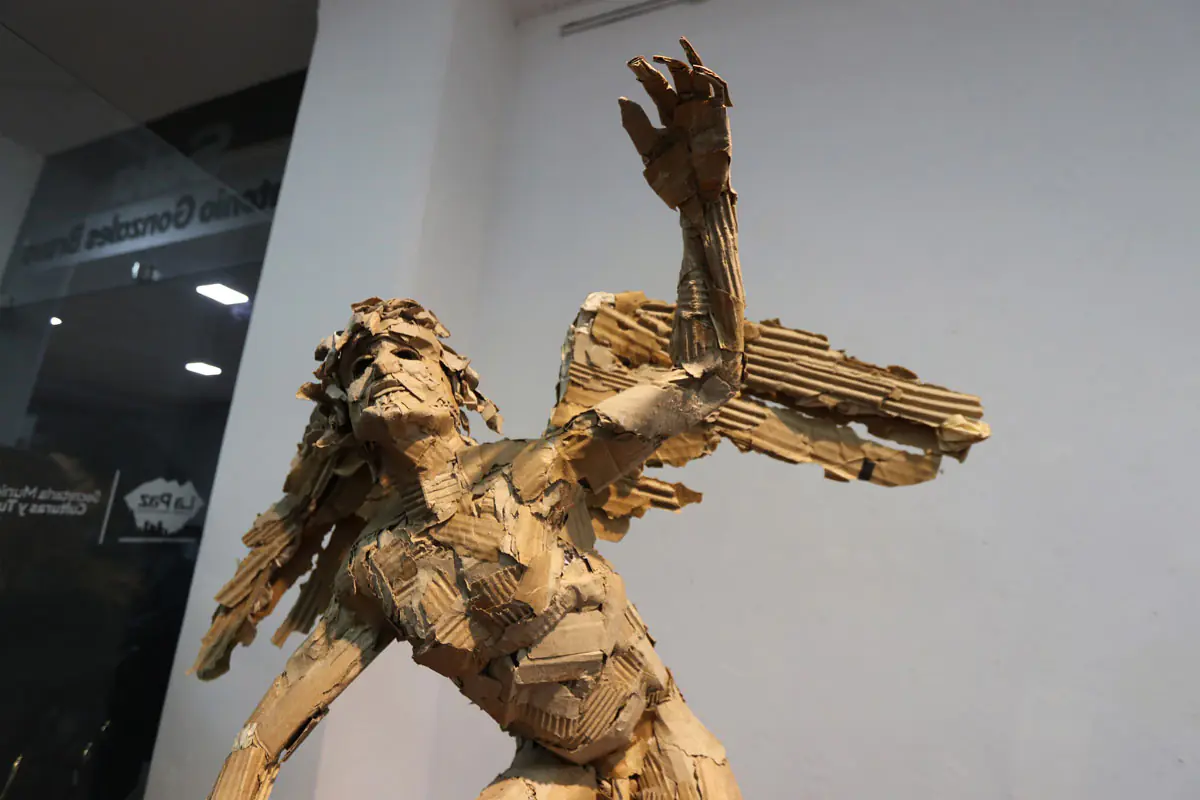 escultura.jpg