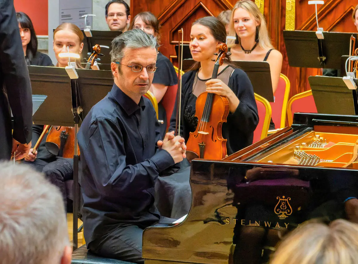 bacchetti_piano.jpg