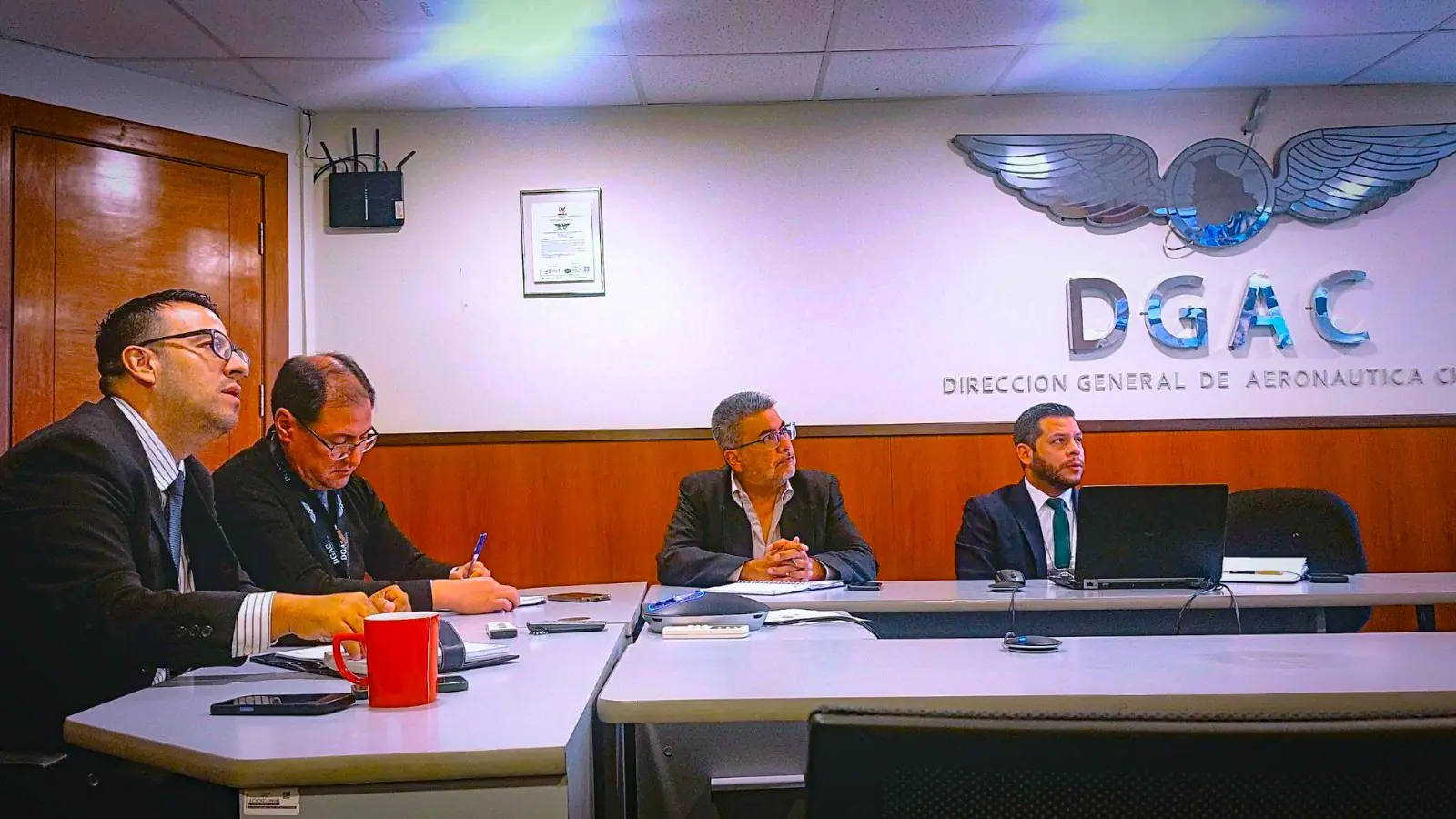 Reunión entre la DGAC y su par de Paraguay. Foto: Ministerio de Obras Públicas.