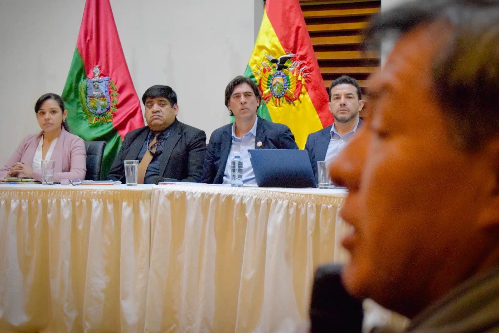 Reunión entre el ministro Mauricio Zamora, ABC y Transportistas.
Foto: Obras Públicas